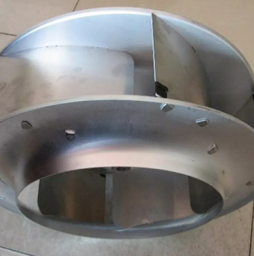 ¿Cómo se elige un fabricante confiable de ventiladores EC para sistemas de ventilación industrial?